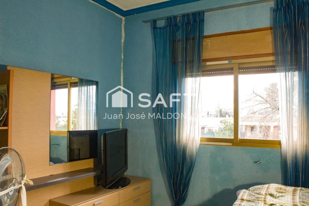 7 slaapkamer Villa te koop in Benicarlo met garage - € 498.000 (Ref: 9595257)