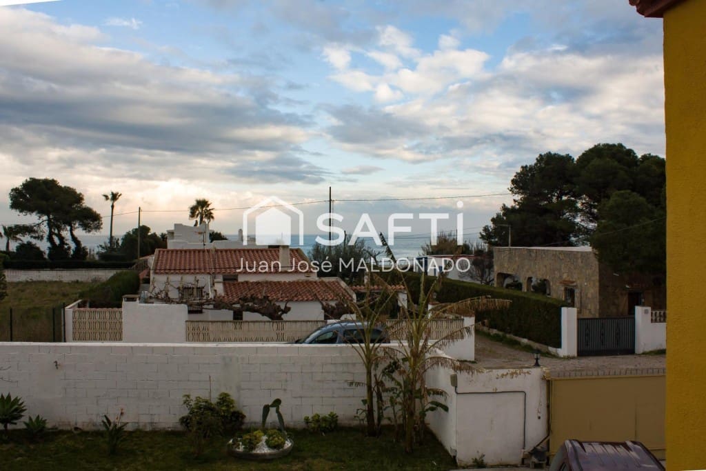 7 slaapkamer Villa te koop in Benicarlo met garage - € 498.000 (Ref: 9595257)