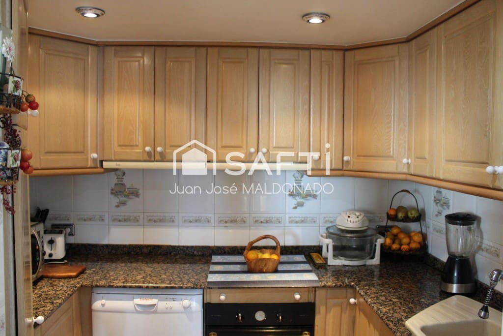 3 quarto Penthouse para venda em Peniscola com piscina garagem - 410 000 € (Ref: 9595259)