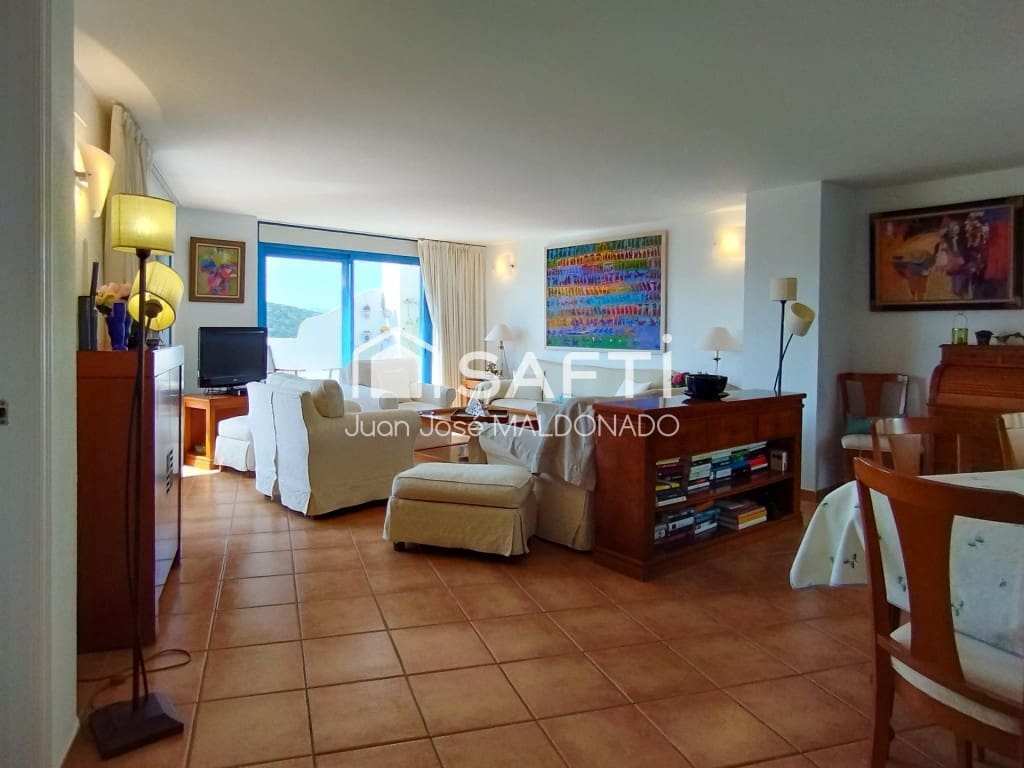 4 slaapkamer Penthouse te koop in Peniscola met zwembad - € 340.000 (Ref: 9595261)