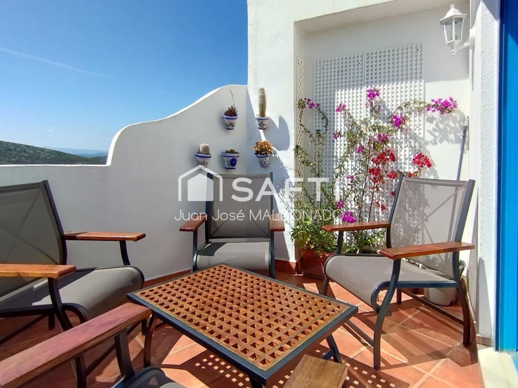 4 slaapkamer Penthouse te koop in Peniscola met zwembad - € 340.000 (Ref: 9595261)