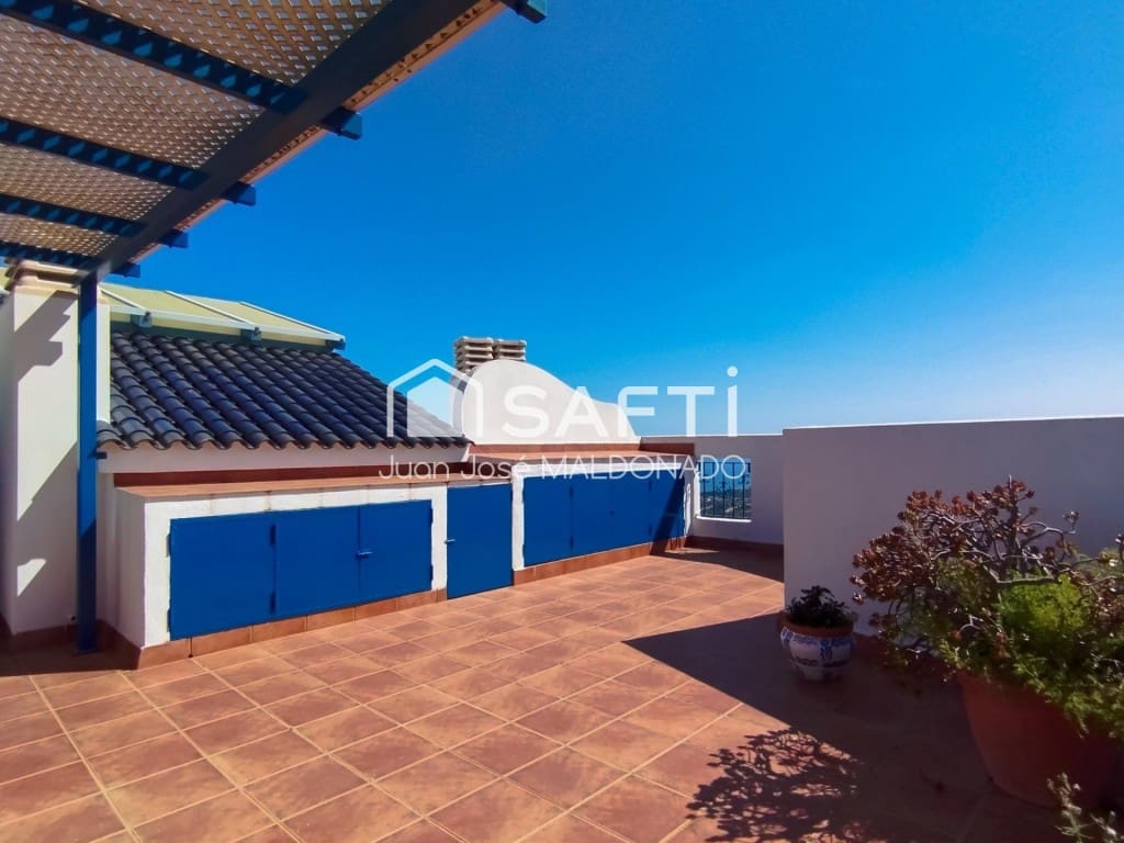 4 slaapkamer Penthouse te koop in Peniscola met zwembad - € 340.000 (Ref: 9595261)