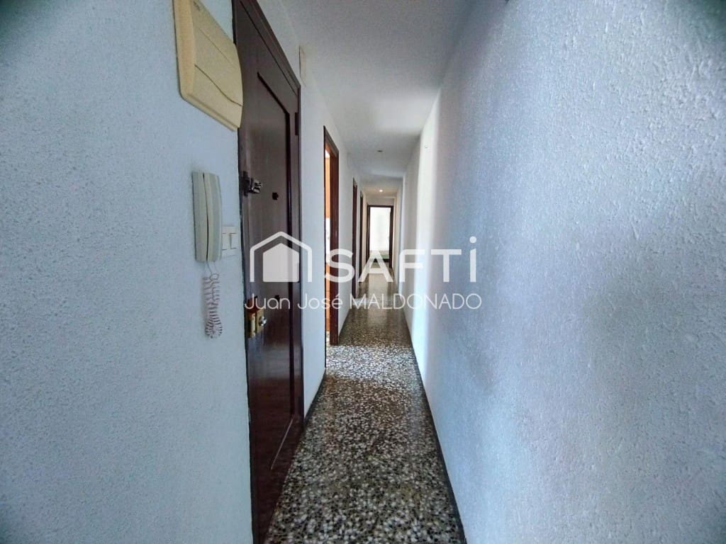 3 bedroom Apartment for sale in Benicarlo - € 65,000 (Ref: 9595263)