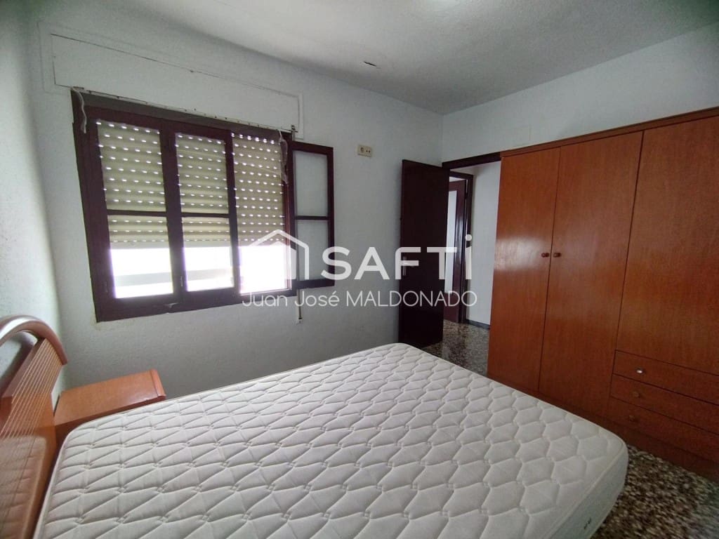 3 bedroom Apartment for sale in Benicarlo - € 65,000 (Ref: 9595263)