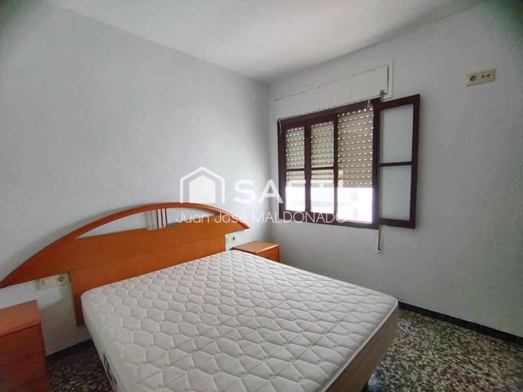 3 bedroom Apartment for sale in Benicarlo - € 65,000 (Ref: 9595263)