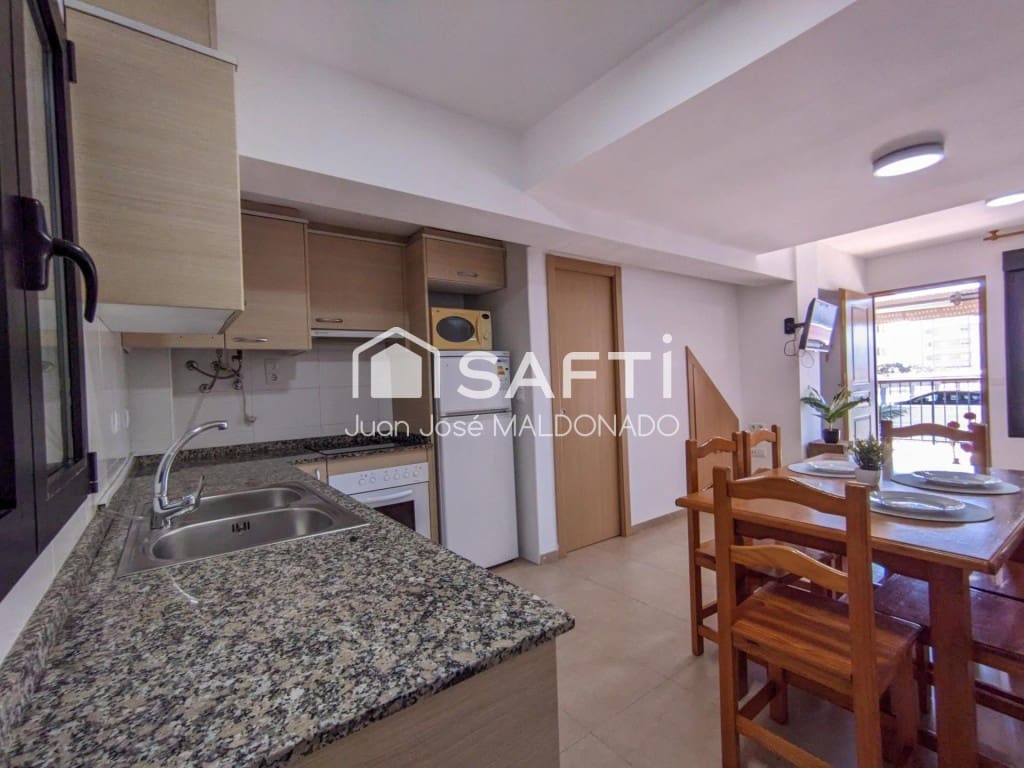 2 makuuhuone Rivitalo myytävänä paikassa Peniscola - 289 500 € (Ref: 9595265)