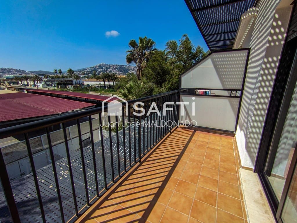 2 makuuhuone Rivitalo myytävänä paikassa Peniscola - 289 500 € (Ref: 9595265)