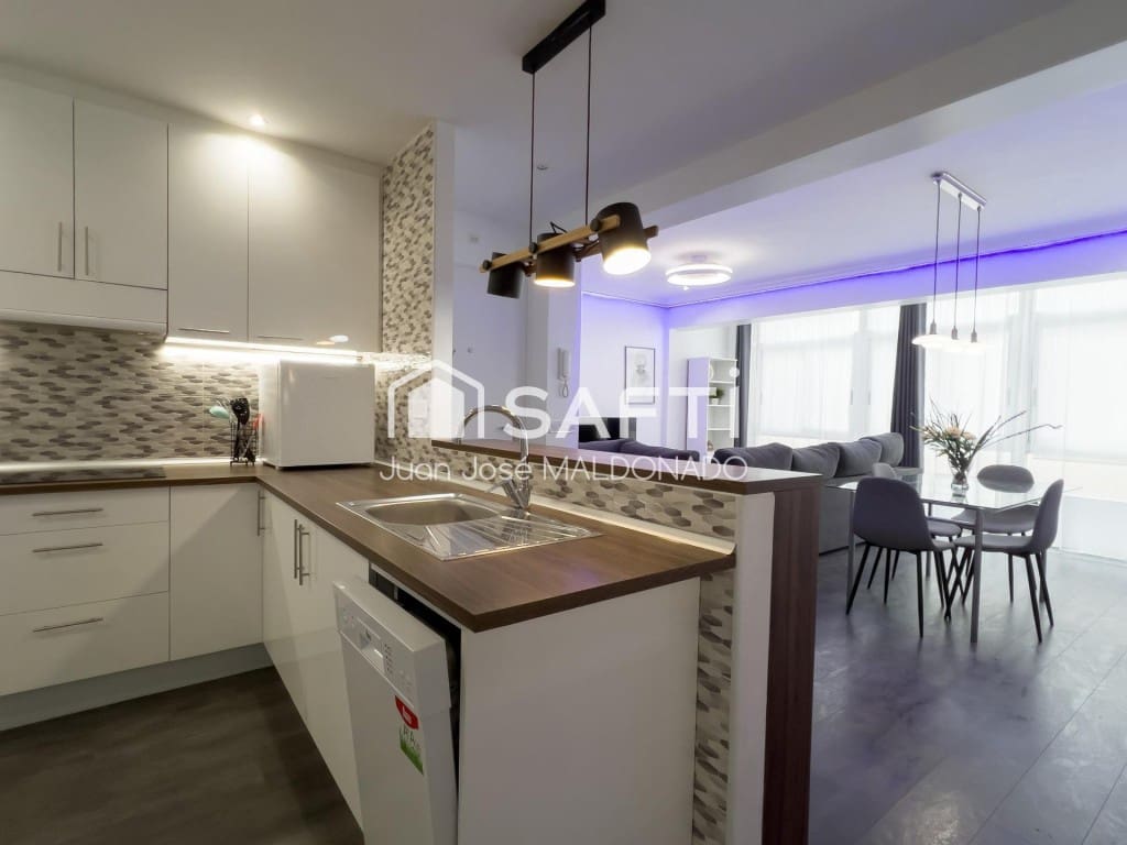 3 makuuhuone Huoneisto myytävänä paikassa Vinaros - 175 000 € (Ref: 9595268)