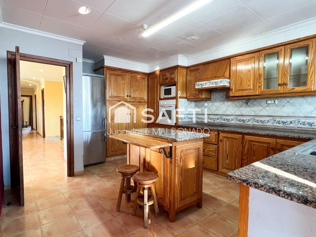 3 chambre Finca/Maison de Campagne à vendre à Benicarlo avec garage - 310 000 € (Ref: 9595269)