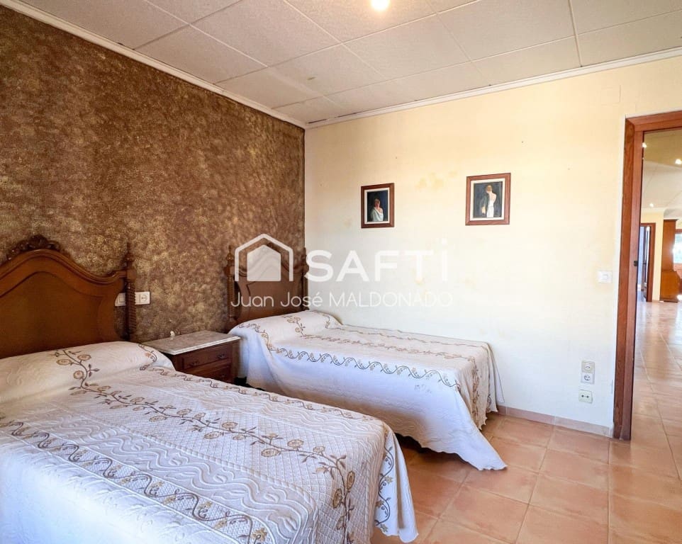 3 chambre Finca/Maison de Campagne à vendre à Benicarlo avec garage - 310 000 € (Ref: 9595269)