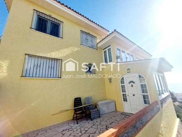 3 bedroom Villa for sale in Peñíscola with pool - € 520,000 (Ref: 9595270)