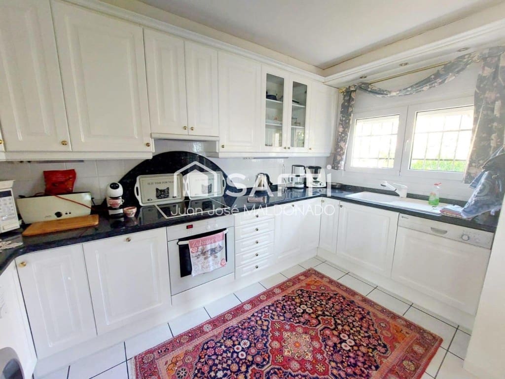 3 bedroom Villa for sale in Peniscola with pool - € 520,000 (Ref: 9595270)