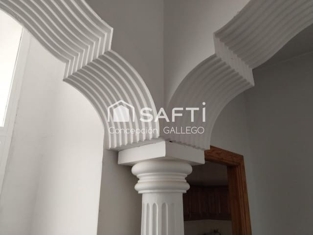 6 soverom Villa til salgs i Campo de Criptana - € 160 000 (Ref: 9595277)