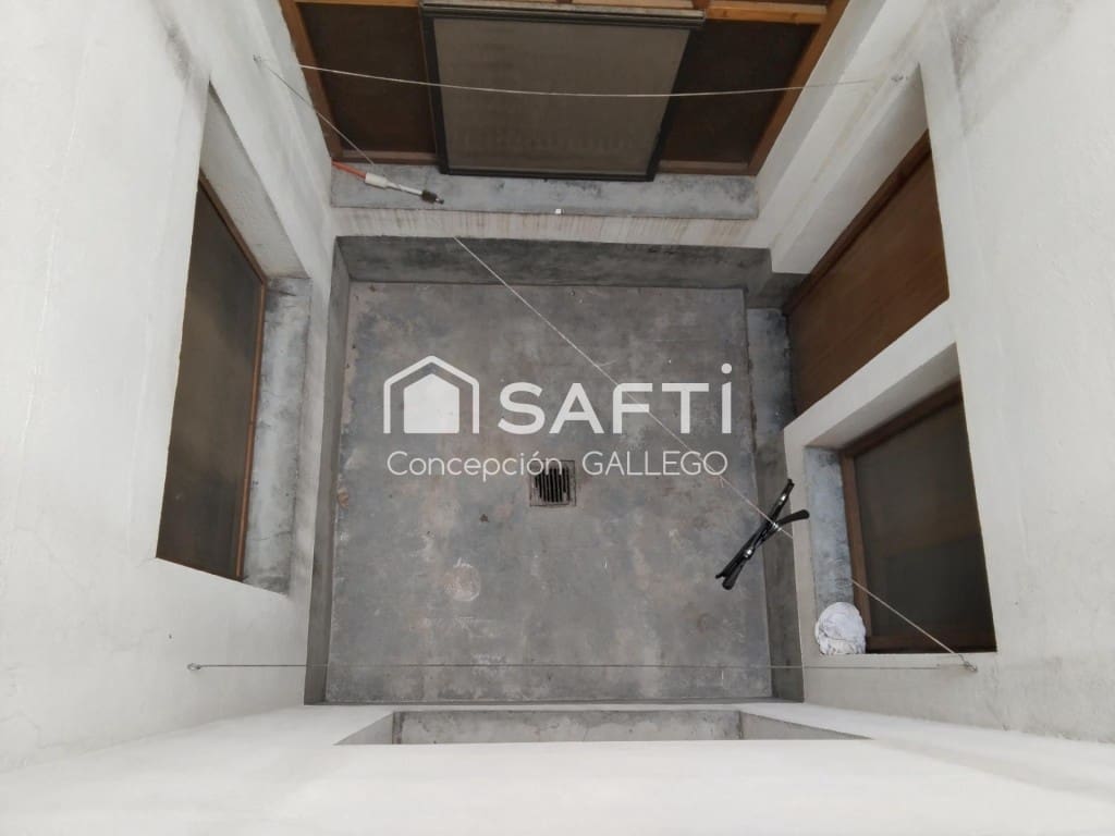 6 soveværelse Villa til salg i Campo de Criptana - € 160.000 (Ref: 9595277)