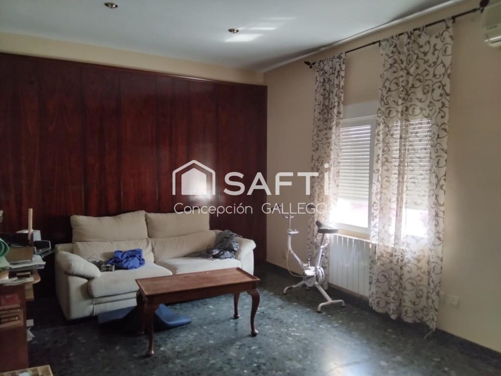 6 soveværelse Villa til salg i Campo de Criptana - € 160.000 (Ref: 9595277)