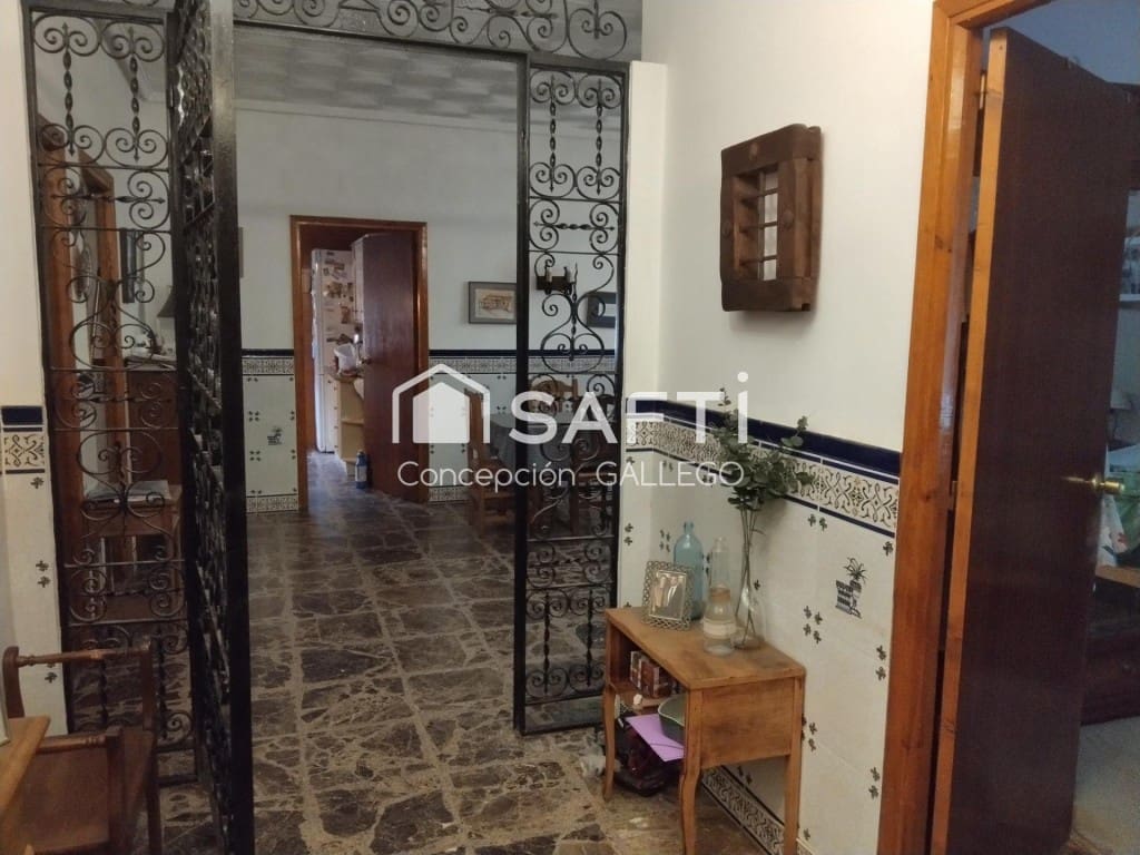 6 soveværelse Villa til salg i Campo de Criptana - € 160.000 (Ref: 9595277)