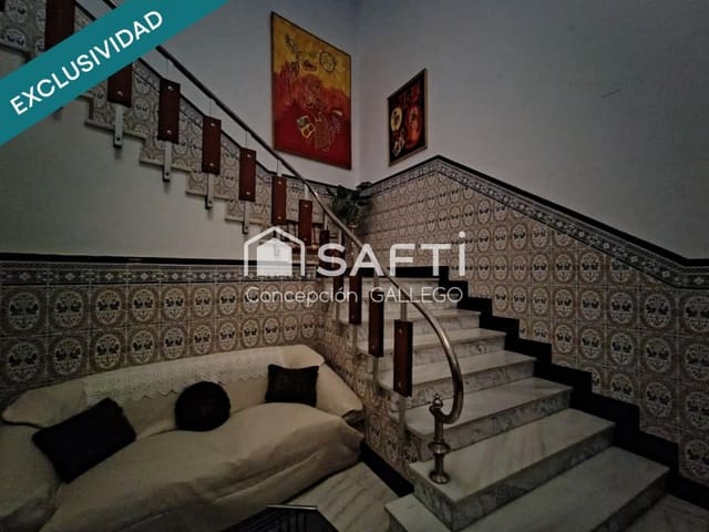 5 Zimmer Villa zu verkaufen in Campo de Criptana mit Garage - 105.000 € (Ref: 9595280)