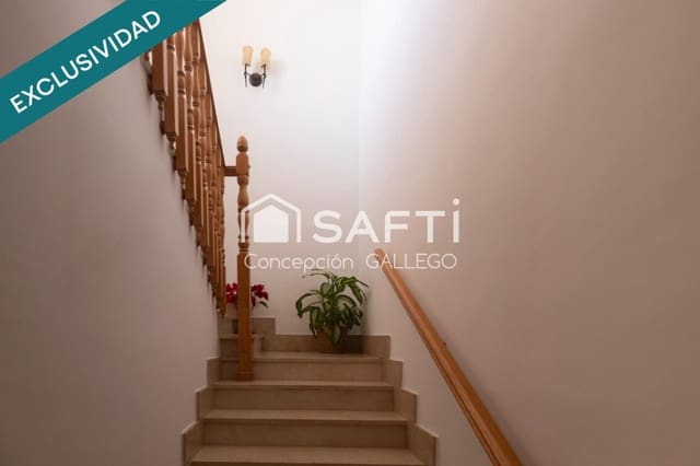 4 sypialnia Dom szeregowy na sprzedaż w Campo de Criptana z garażem - 289 000 € (Ref: 9595285)