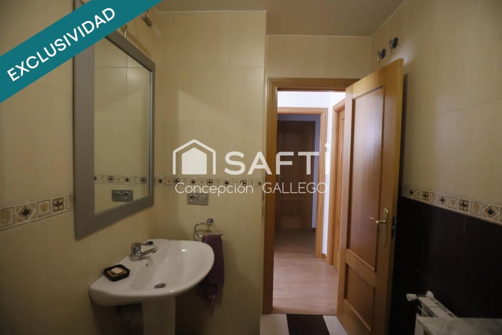 4 bedroom Terraced Villa for sale in Campo de Criptana with garage - € 289,000 (Ref: 9595285)