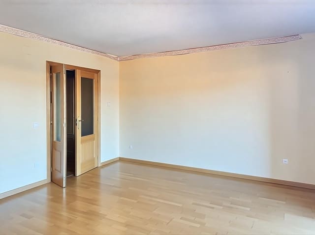 3 soverom Leilighet til salgs i Ciudad Real by med garasje - € 235 000 (Ref: 9595286)