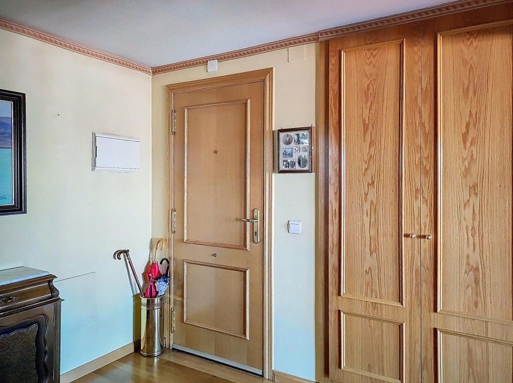 3 soverom Leilighet til salgs i Ciudad Real by med garasje - € 235 000 (Ref: 9595286)