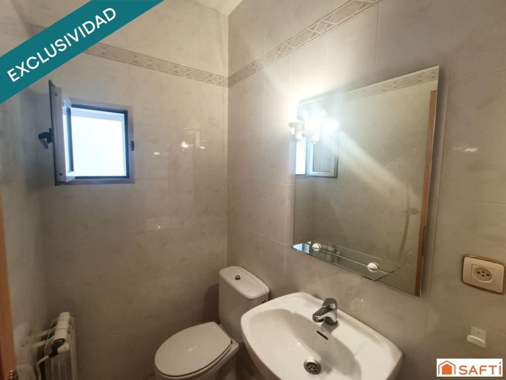 3 bedroom Villa for sale in Las Labores with garage - € 142,000 (Ref: 9595290)