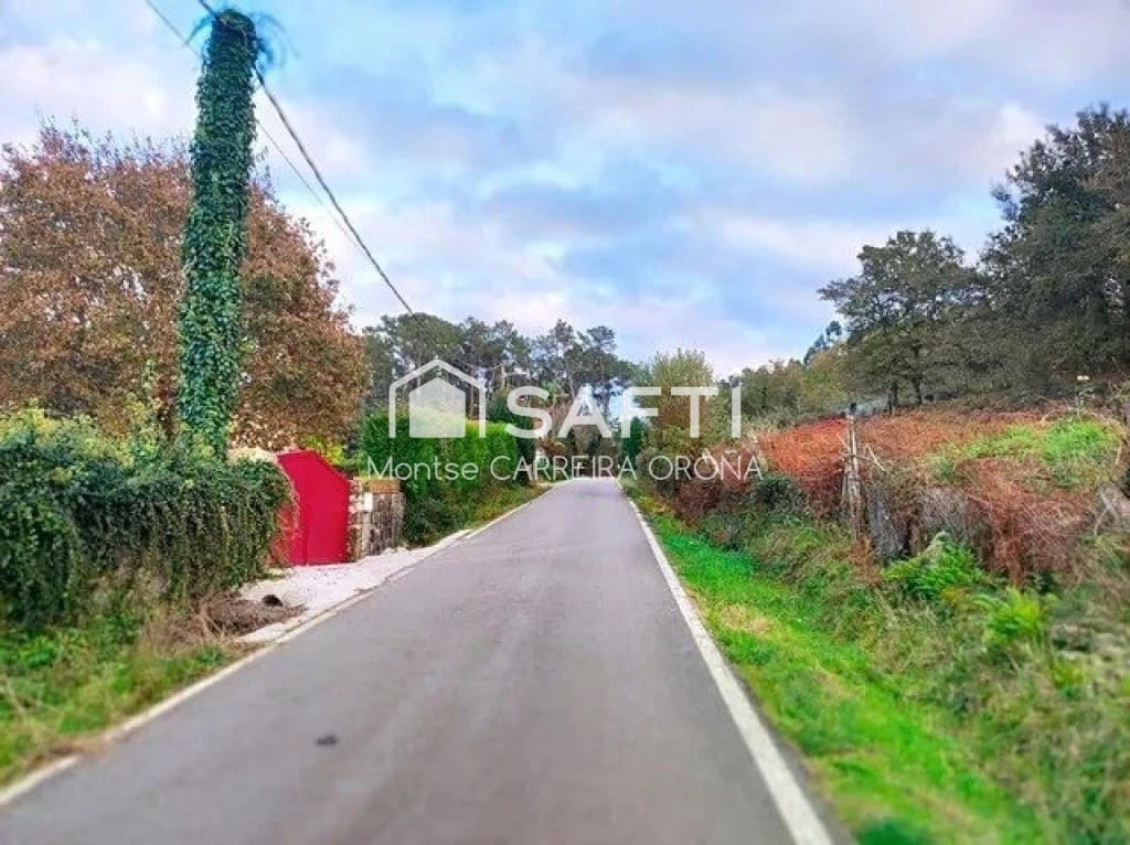 Terreno Não Urbanizado para venda em A Estrada - 75 000 € (Ref: 9595292)