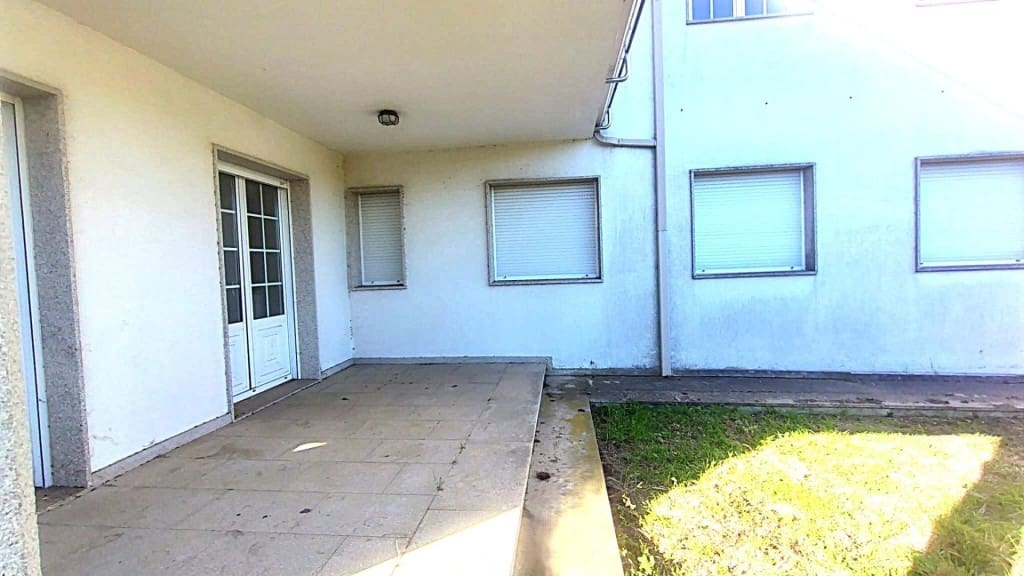 7 makuuhuone Huvila myytävänä paikassa Teo - 330 000 € (Ref: 9595295)