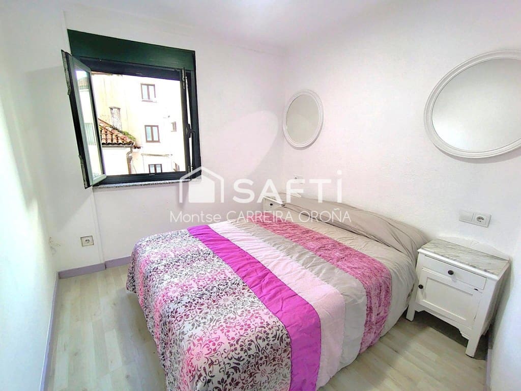 Office for sale in Santiago de Compostela - € 400,000 (Ref: 9595296)