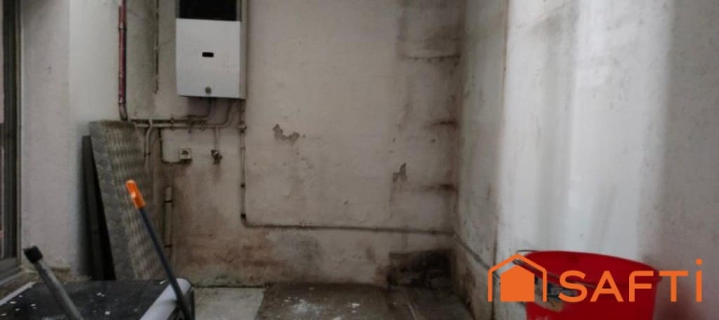 Adosado de 4 habitaciones en Santiago de Compostela en venta con garaje - 129.000 € (Ref: 9595299)