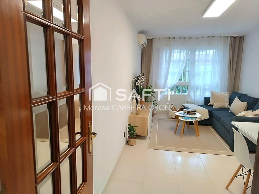 Appartement de 2 chambres à louer à Santiago de Compostela - 850 € (Ref: 9595300)
