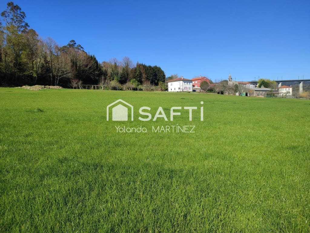 Solar/Parcela en Santiago de Compostela en venta - 455.000 € (Ref: 9595302)