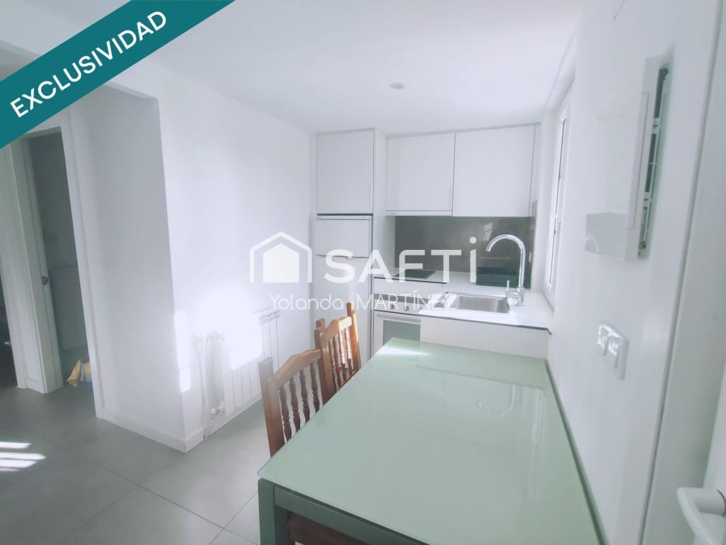 2 bedroom Villa for sale in Santiago de Compostela - € 125,000 (Ref: 9595303)