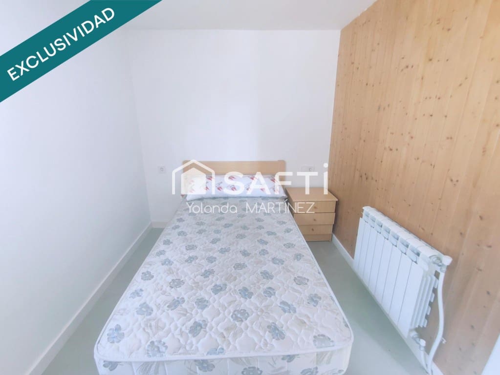 2 bedroom Villa for sale in Santiago de Compostela - € 125,000 (Ref: 9595303)