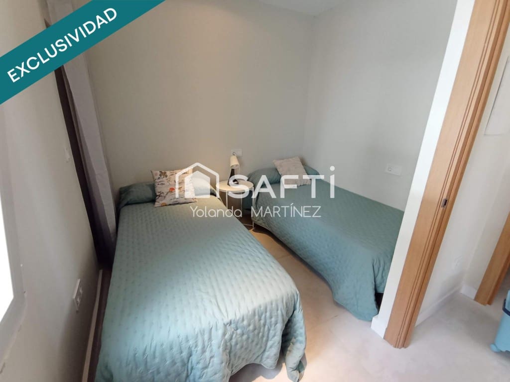 2 bedroom Villa for sale in Santiago de Compostela - € 125,000 (Ref: 9595303)