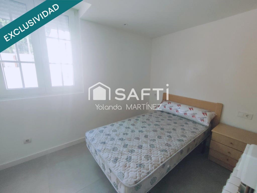 2 bedroom Villa for sale in Santiago de Compostela - € 125,000 (Ref: 9595303)