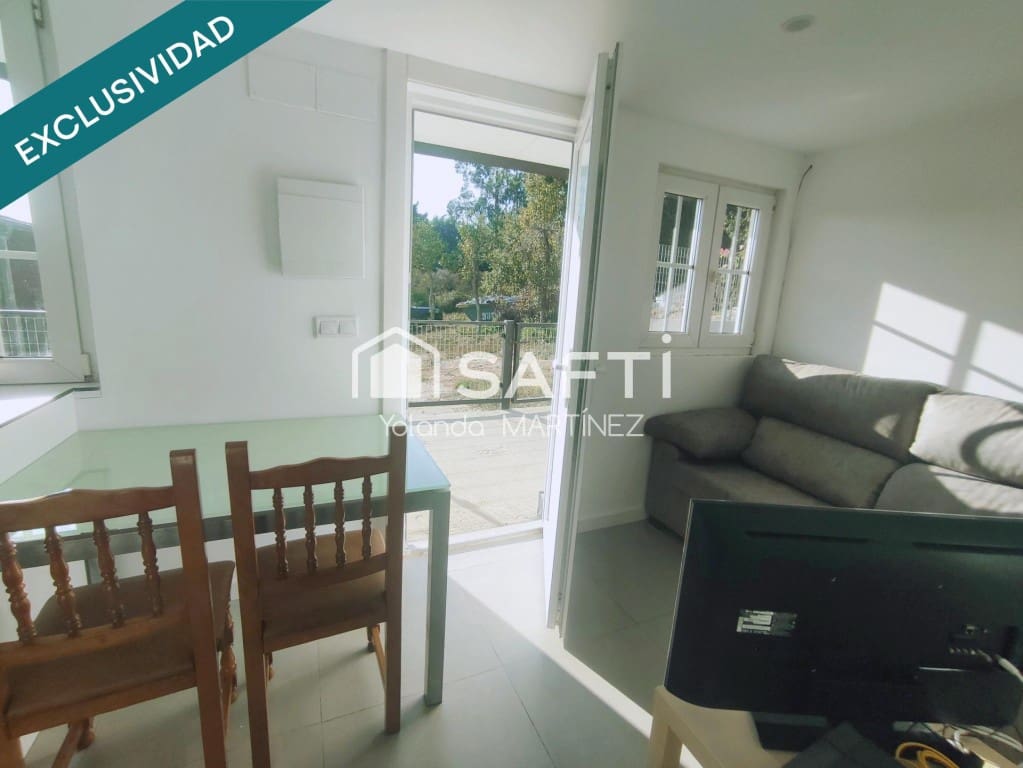 2 bedroom Villa for sale in Santiago de Compostela - € 125,000 (Ref: 9595303)