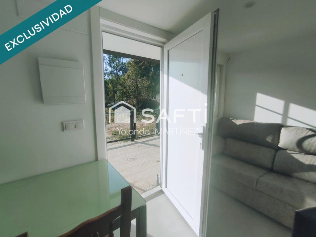 2 bedroom Villa for sale in Santiago de Compostela - € 125,000 (Ref: 9595303)