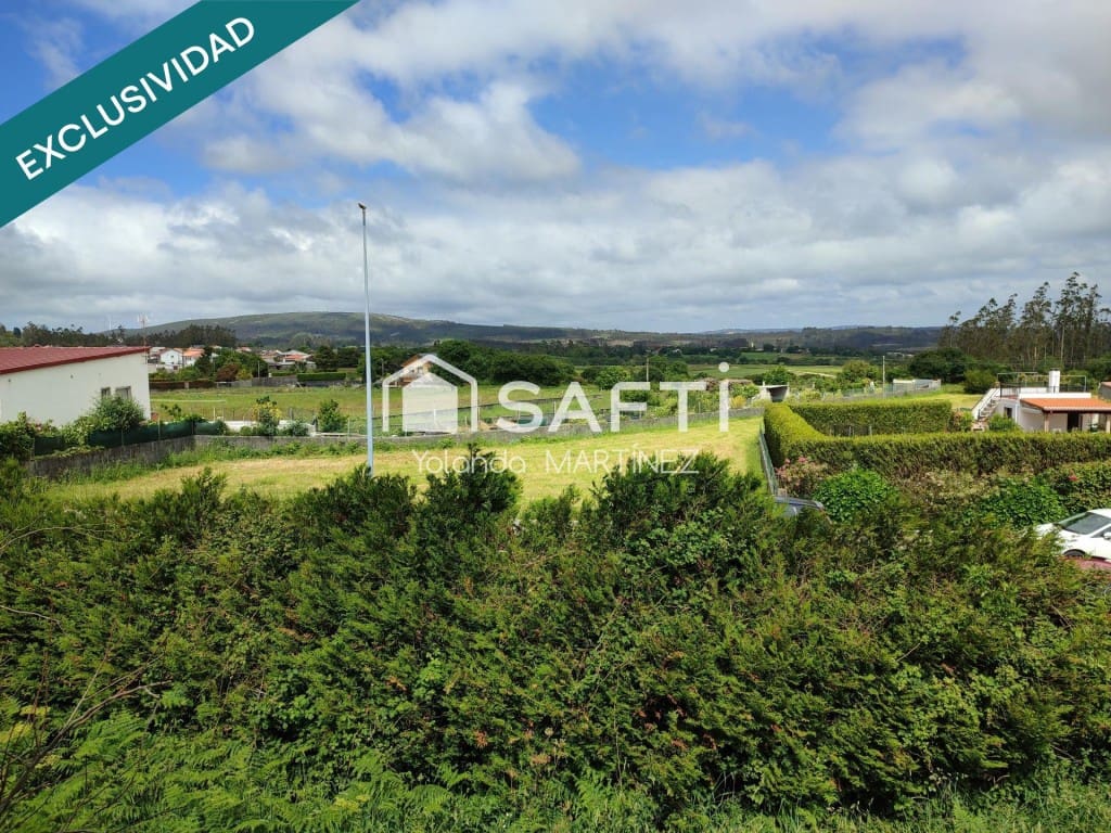 5 bedroom Villa for sale in Santa Comba - € 105,000 (Ref: 9595304)