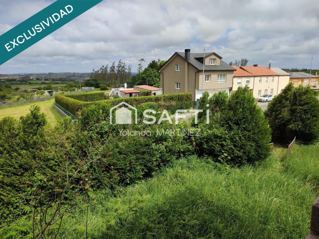 5 bedroom Villa for sale in Santa Comba - € 105,000 (Ref: 9595304)