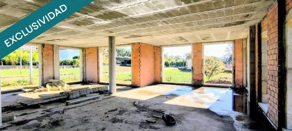 4 bedroom Villa for sale in Porto do Son - € 351,500 (Ref: 9595312)