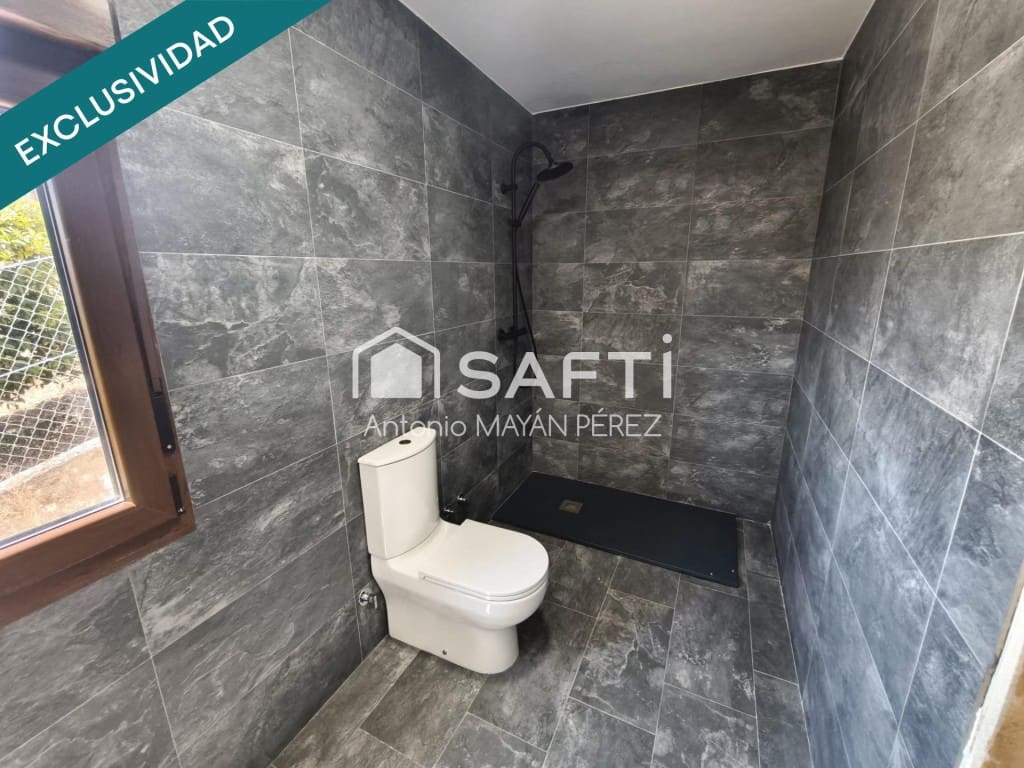 3 bedroom Villa for sale in Outes - € 227,500 (Ref: 9595316)