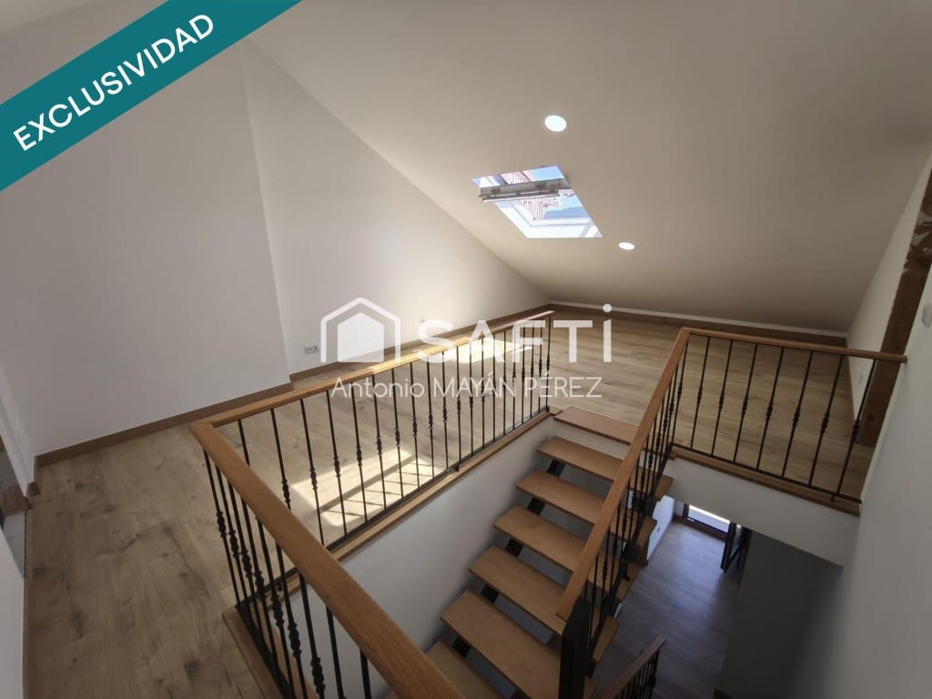 3 bedroom Villa for sale in Outes - € 227,500 (Ref: 9595316)