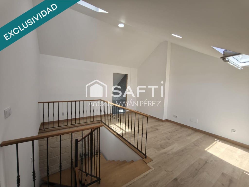 3 bedroom Villa for sale in Outes - € 227,500 (Ref: 9595316)