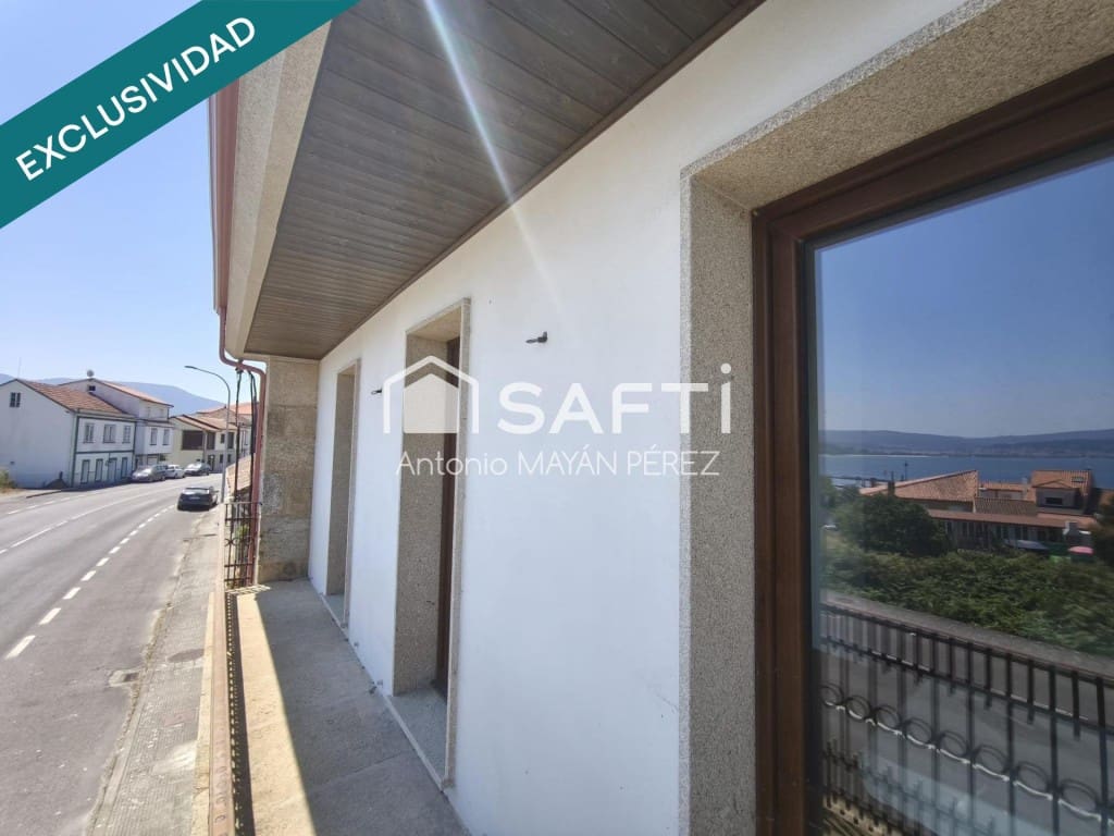 3 bedroom Villa for sale in Outes - € 227,500 (Ref: 9595316)