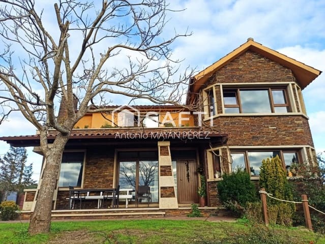 4 makuuhuone Huvila myytävänä paikassa Ribeira mukana 
autotalli - 450 000 € (Ref: 9595317)