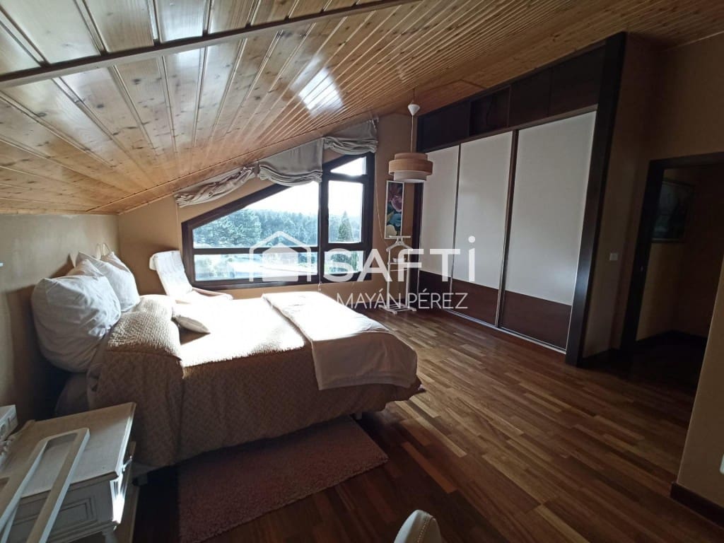 4 bedroom Villa for sale in Ribeira with garage - € 450,000 (Ref: 9595317)