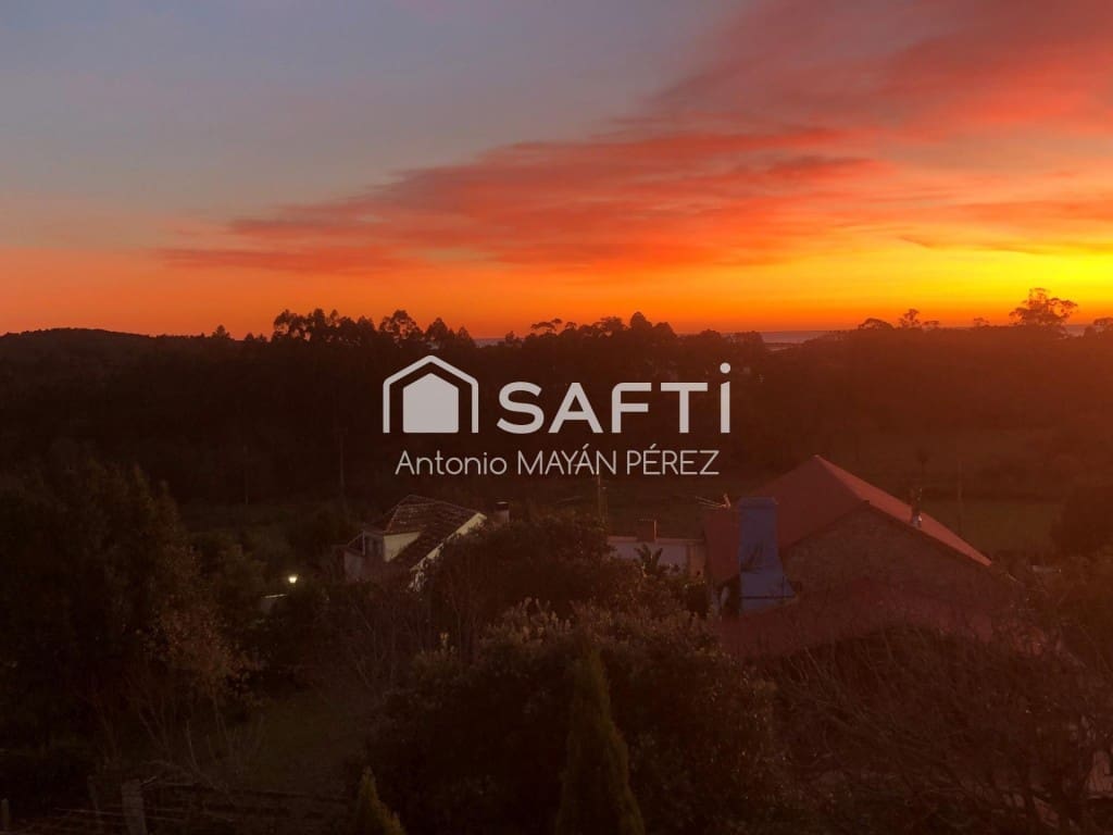 4 bedroom Villa for sale in Ribeira with garage - € 450,000 (Ref: 9595317)