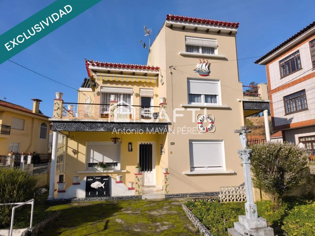 7 bedroom Villa for sale in Ribeira with garage - € 231,000 (Ref: 9595318)