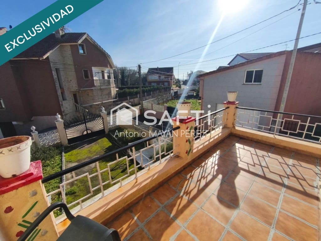 7 bedroom Villa for sale in Ribeira with garage - € 231,000 (Ref: 9595318)